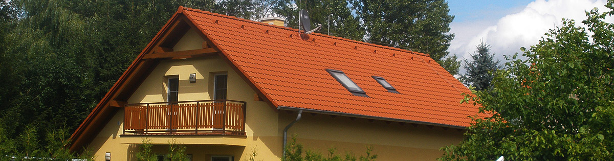 Střechy Doubek - pokrývačské, tesařské a klempířské práce, střešní okna, ploché střechy - Slaný, Kladno, Rakovník, Louny, Praha